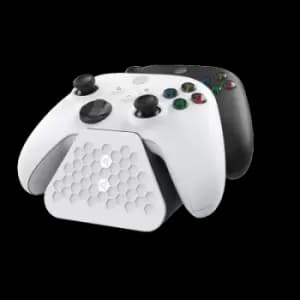 Gioteck Xbox Duo Charging Stand for Xbox Series X