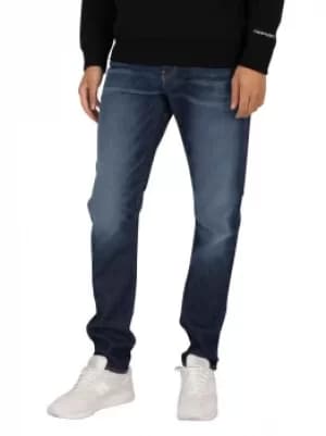 Slim Taper Jeans