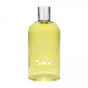 Molton Brown Lily Of The Valley Dewy Lily Of The Valley & Star Anise Bath & Shower Gel 300ml