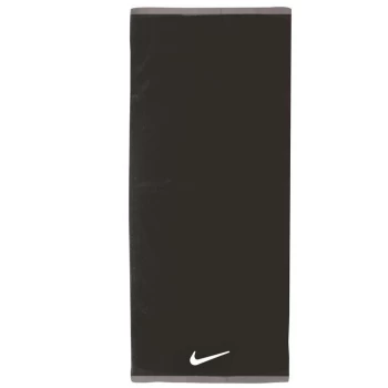 Nike Large Fundamental Towel - Black