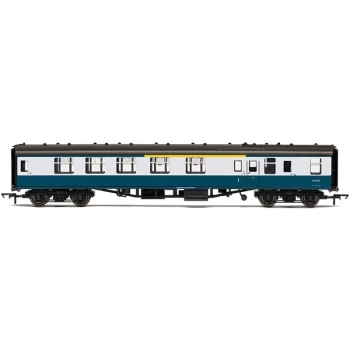 Hornby BR, Mk1 Brake Composite Corridor, W 21178 - Era 7 Model Train