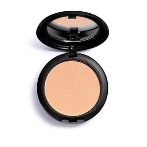 revolution pro powder foundation F8