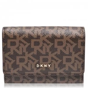 DKNY Logo Fold Over Card Holder - Mocha Vic 9MV