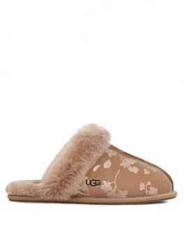 UGG Scuffette Ii Floral Foil Slipper Taupe, Multi, Size 5, Women