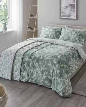 Cotton Traders Silhouette Swallow Bedspread in Green