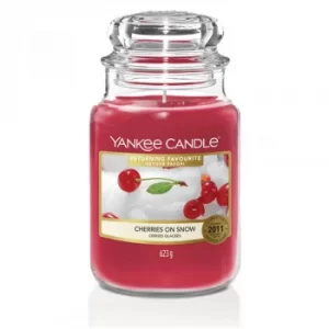 Yankee Candle Cherries On Snow Scented Candle 623g