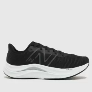 New Balance fuelcell propel v4 trainers in black