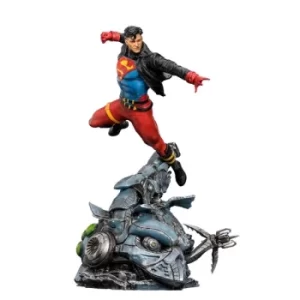 Superboy (DC Comics Series #7) 1:10 Scale PVC Statue