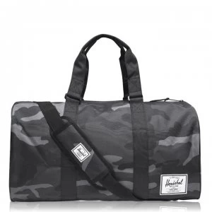 Herschel Supply Co Herschel Novel Duffle 09 - Night Camo