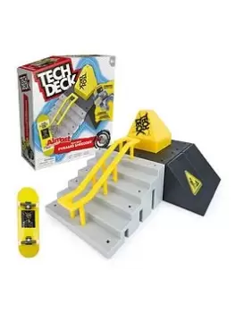 Tech Deck X-Connect Finger Board Skate Zone Playset