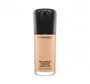 MAC PRO LONGWEAR FOUNDATION Nw18