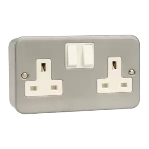 Click Scolmore Essentials Metal Clad 2 Gang Double Pole 13A Switched Socket - CL036