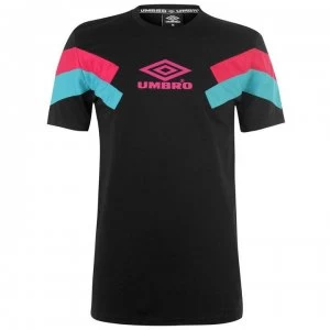 Umbro Chevron T Shirt - Black/BerryPink