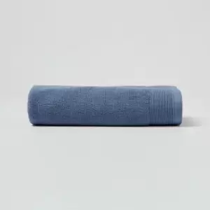 HOMESCAPES Denim Blue 100% Combed Egyptian Cotton Bath Towel 700 GSM - Blue