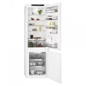 SCE818F6TS 272L Built-In Fridge Freezer - White