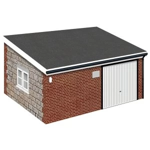 Hornby Garage Outbuilding Model