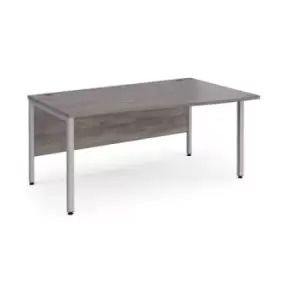 Maestro 25 right hand wave desk 1600mm wide - silver bench leg frame and grey oak top