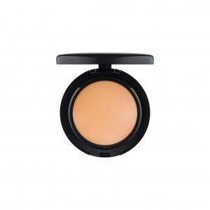 MAC Mineralize Foundation SPF15 Nc37