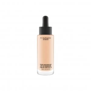 MAC Studio Waterweight SPF 30 Foundation Nw15