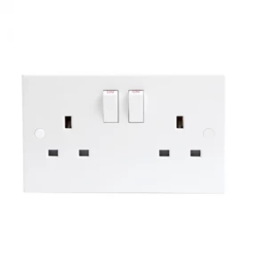 KnightsBridge 13A White 2G Twin 230V UK 3 Switched Electric Wall Socket