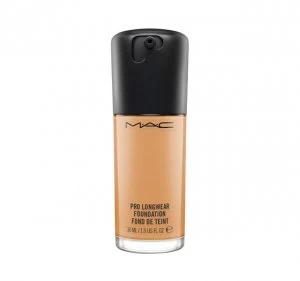 MAC PRO LONGWEAR FOUNDATION Nw35