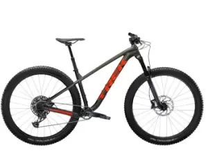 2022 Trek Roscoe 8 Hardtail Mountain Bike in Matte Black Olive