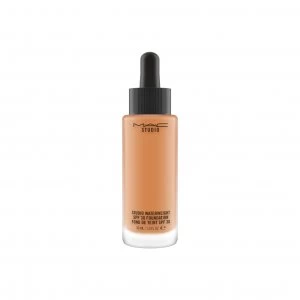 MAC Studio Waterweight SPF 30 Foundation Nc50