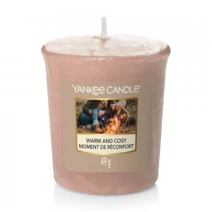 Yankee Candle Warm & Cosy votive candle 49 g