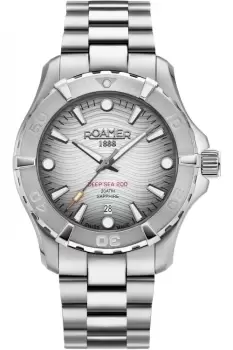 Gents Roamer Deep Sea 200 Watch 860833 41 15 70