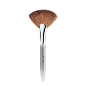 Trish Mcevoy 62 Fan Brush