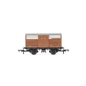 Hornby BR Dia. 1530 Cattle Wagon 552347 Era 4 Model Train