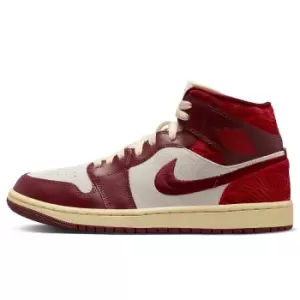 Jordan Wmns Air Jordan 1 Mid Se, Team Red/University Red-Sail-Muslin, size: 5+, Female, Trainers, DZ2820-601