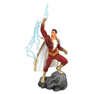 Shazam Comic (DC Gallery) PVC Figure