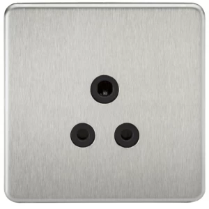 KnightsBridge 1G 5A Screwless Brushed Chrome Round Pin 230V Unswitched Electrical Wall Socket - Black Insert