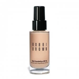 Bobbi Brown Skin Foundation SPF 15 - Ivory