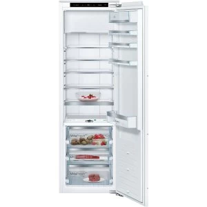 Bosch KIF82PFF0 269L Integrated Fridge Freezer