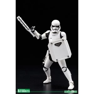 First Order Stormtrooper FN 2199 Star Wars ArtFX Figure