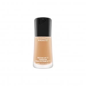 MAC Mineralize Moisture SPF15 Foundation Nc42