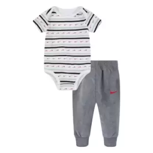 Nike Swoosh Stripe Bb99 - Grey