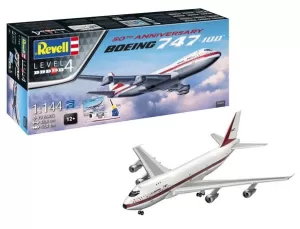 Revell Boeing 747-100 1:144 Model