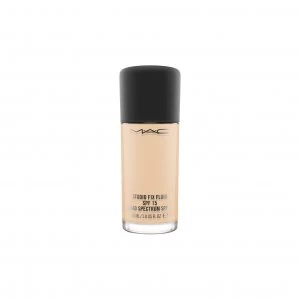 Mac Studio Fix Fluid SPF 15 Foundation Nc15