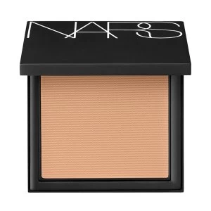 Nars Cosmetics All Day Luminous Powder Foundation SPF 24 Barcelona