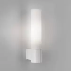 Bari Bathroom Wall Light Matt White IP44, G9