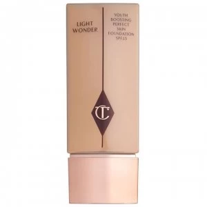 Charlotte Tilbury Light Wonder Liquid Foundation - 7 Medium