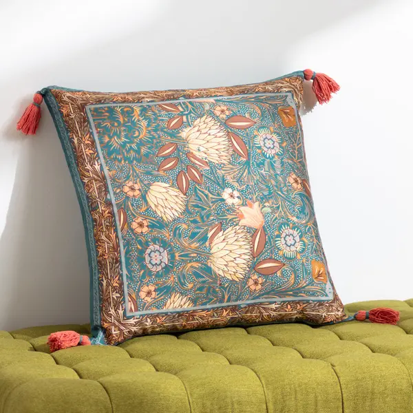 Bolais Cushion Blue / 50 x 50cm / Polyester Filled