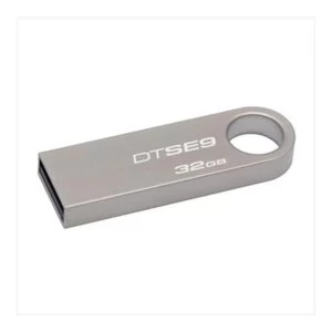 Kingston DataTraveler SE9 32GB USB Flash Drive