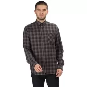 Regatta Mens Lazare Long Sleeved Checked Shirt mens Long sleeved Shirt in Grey - Sizes UK S,UK M,UK L