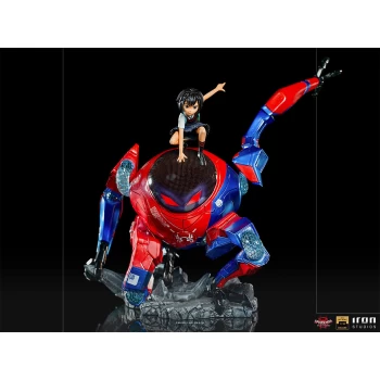 Iron Studios Peni Parker & Spider Drone Deluxe 1:10 BDS ArtScale Statue