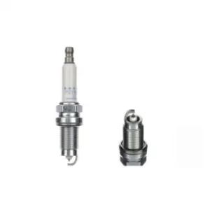 1x NGK Platinum Spark Plug PZFR5J-11 PZFR5J11 (7743)