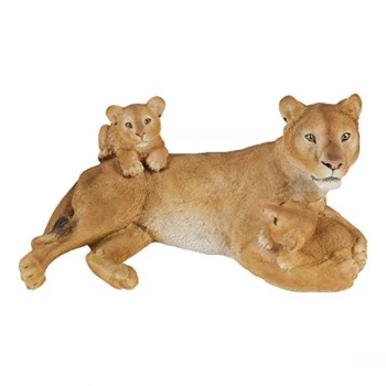 Naturecraft Resin Figurine - Lioness and Cubs